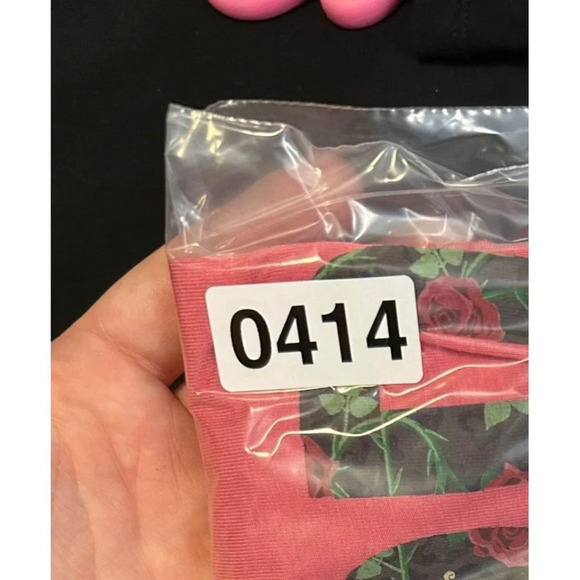 Hard Rock Cafe orlando Pink cheetah Shirt Size Large #0414 - Picture 6 of 7